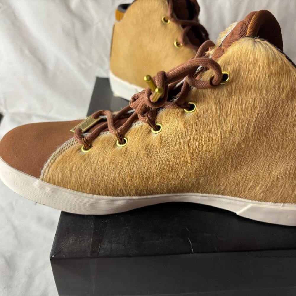 Nike Lebron XII NSW Lion Shoes Size 10.5 QS "Lion's Mane" Made of Pony Hair - Picture 4 of 7